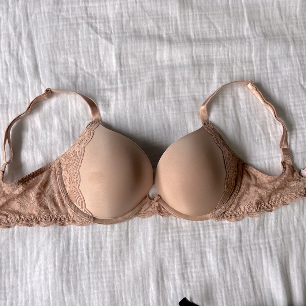 Victorias Secret dream angels push up 32DD.